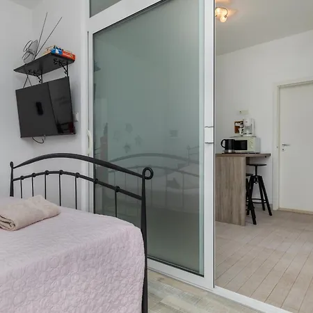 Apartman By The Sea Pisak, Omis - 652 *